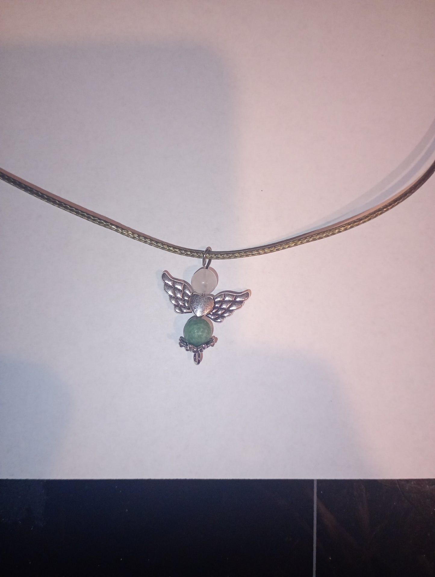 Ketting met Geluksengel (rozenkwarts en groene jaspis)